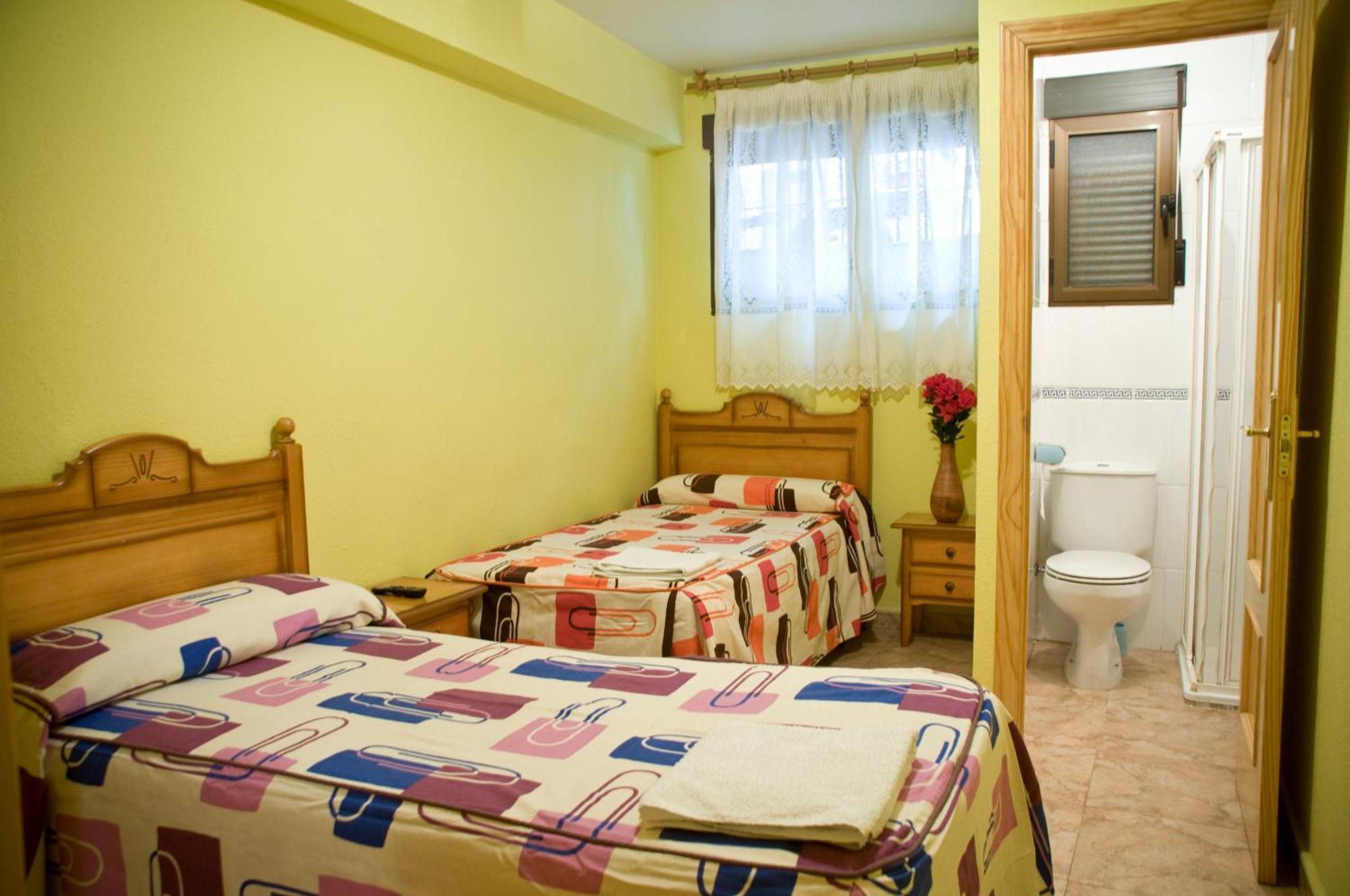 Pension Aries II Cuenca  Exteriér fotografie